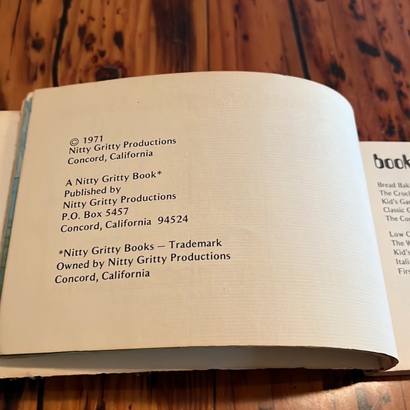 Fishermans Wharf Cookbook [Paperback] Barbara Lawrence (Author) - Picture 5 of 13